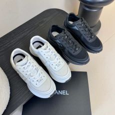 ST60364 CHANEL Fashionable and versatile sports shoes German training shoes Cloud like cushioning Luxurious feeling of high-end fashion Comfortable and casual sports shoes
