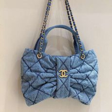 ST19269 CHANEL 25K fashion show denim bow bag is lightweight and stylish, made of genuine denim denim denim from the factory