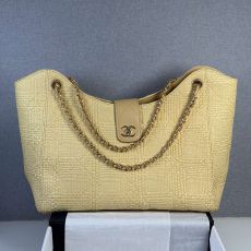 ST76359 CHANEL beige woven shopping bag with elegant French basket suitable for commuting, one shoulder armpit bag