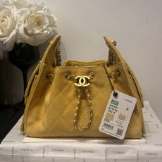 ST67724 CHANEL 26C Hobo Pop Mini Hippie Bag Light Yellow Deer Skin Underarm Bag Soft Matte Leather Retro Handbag AS5631