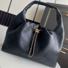 ST24532 CHANEL 26C Tire Leather Soft Leather Handbag Metal Chain Shrink Design Fashionable and Elegant Hobo Bag